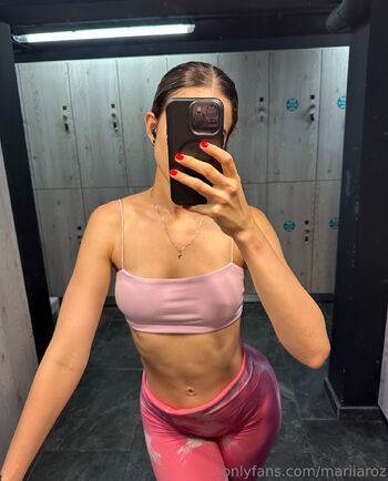 Mariiaro / mariiaroz nude photo #10