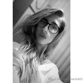 marika03