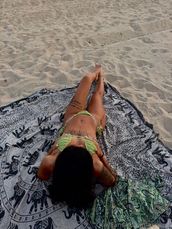 Marilu / mariluzzz / only.mariluzzz nude photo #26