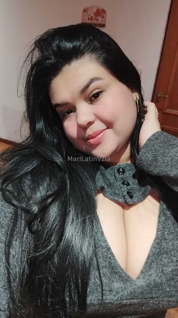 MariLatinVzl / marinitavzla nude photo #7