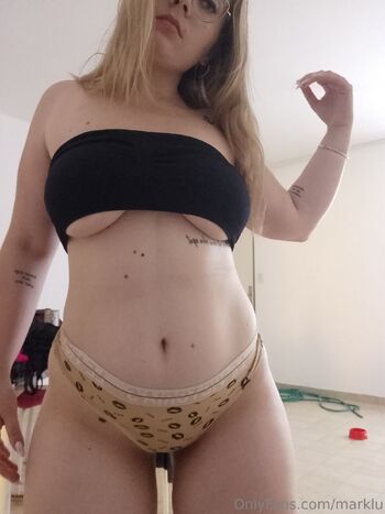 Bella Sexting Queen / marklu nude photo #10