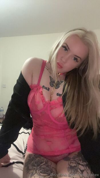 Marli Grace lets sext / marligracex / marlijayxx / marlijordy nude photo #5