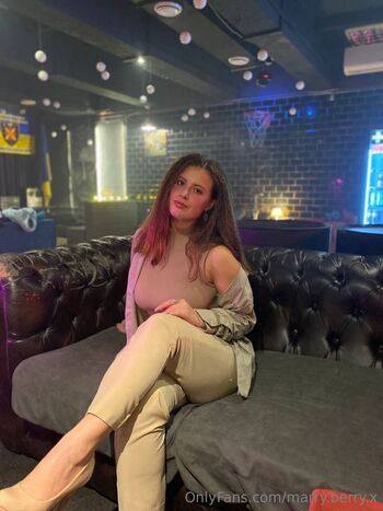 Mary Berry / marry.berry.x / mashaberryyyyy nude photo #14