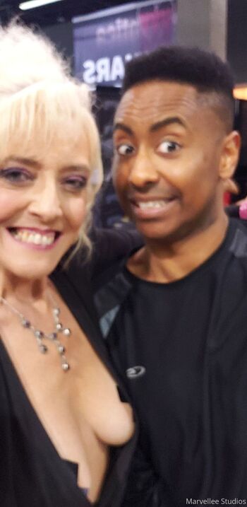 Marvelle / marvellee nude photo #15