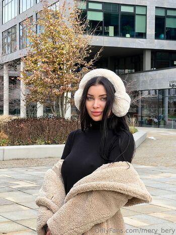 Cherry Mary-Fre / mary_bery-free nude photo #15