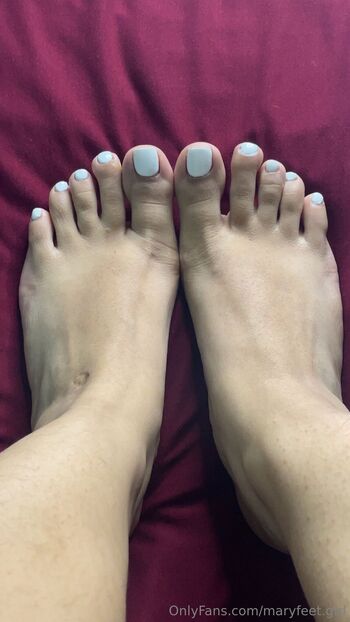 Mary / maryfeet.girl nude photo #1