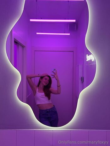 Mary Foxy redhead / maryfoxyy / red_fooxyyy_ nude photo #8