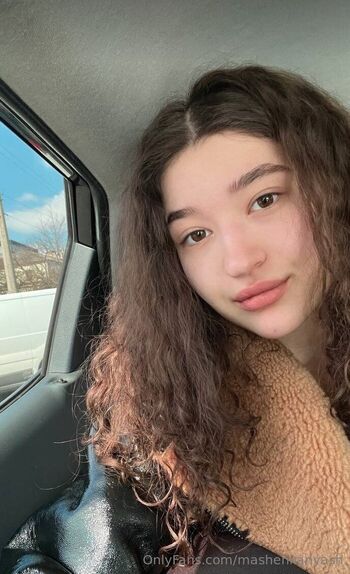 Mashenk / mashenkanyash nude photo #16