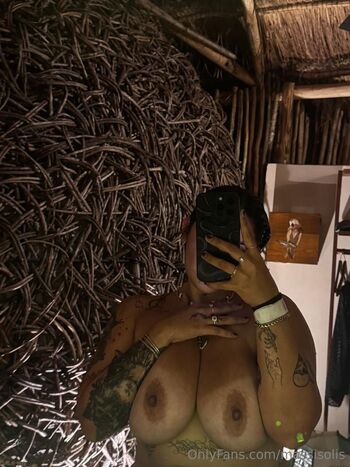 M a s s i e / massisolis nude photo #11