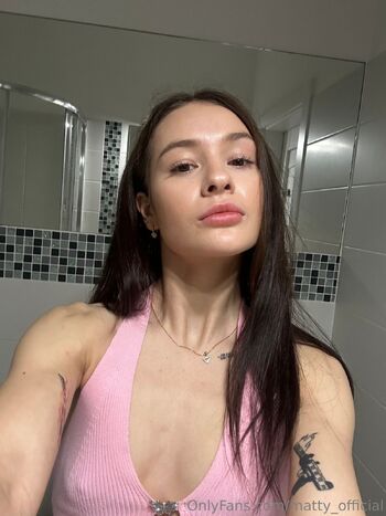 Lillsss / matty_official nude photo #29