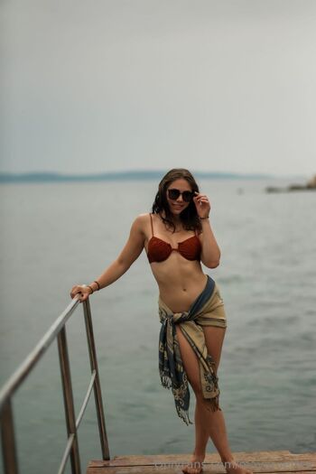 Maya Rue Fre / mayaruefree nude photo #15