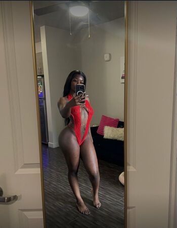 may / mayhoekage nude photo #15