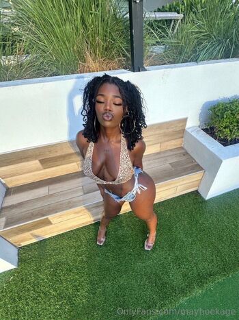 may / mayhoekage nude photo #20