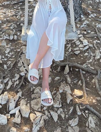 Mayl / maylaabrown nude photo #16