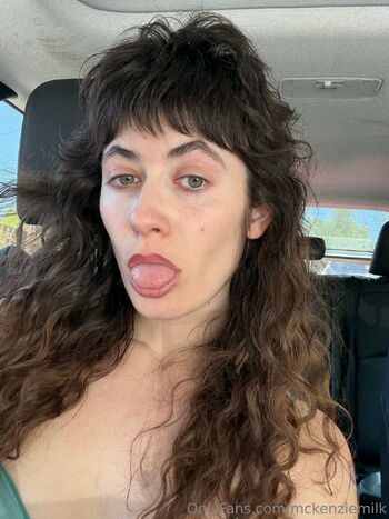 McKenzie Mil / mckenziemilk nude photo #2