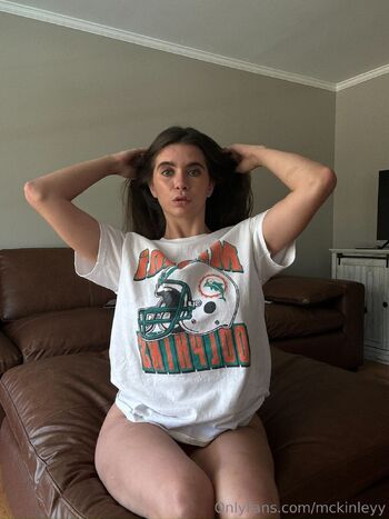 Kinley VI / mckinleyy nude photo #17