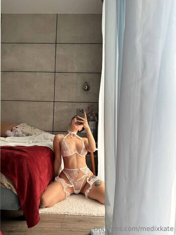 𝐌𝐞𝐝𝐢𝐱Kat / medixkate nude photo #7