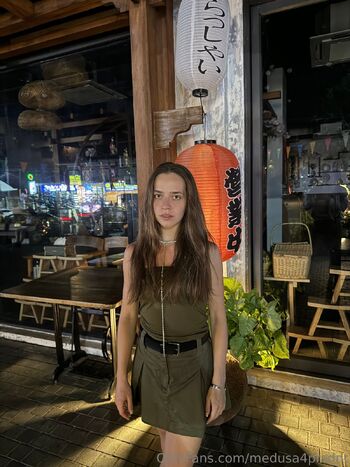 Medus / medusa4prsdnt nude photo #15