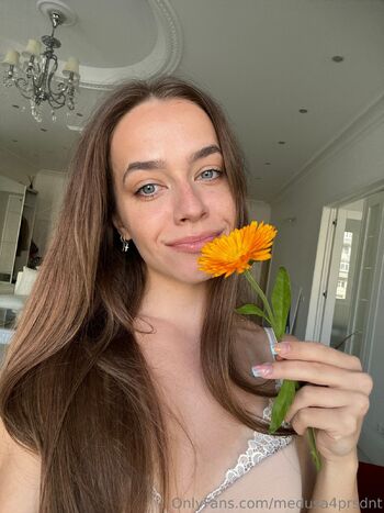 Medus / medusa4prsdnt nude photo #19