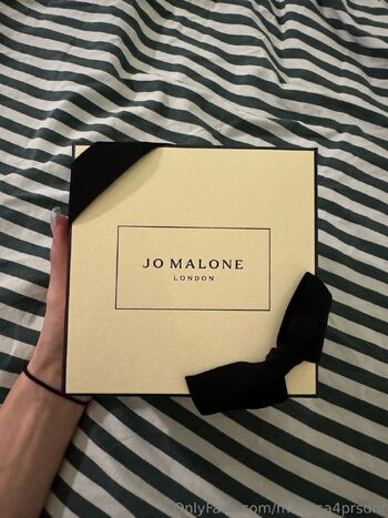 Medus / medusa4prsdnt nude photo #20