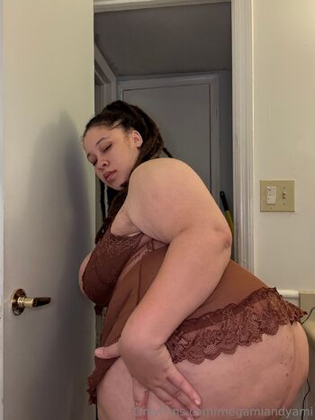 Megam / megamiandyami / under_theveilll nude photo #24