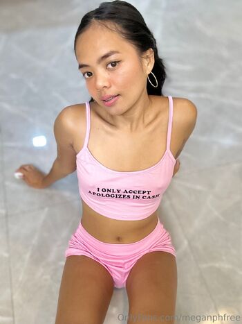 Meganphfre / meganphfree / filipina.meganph nude photo #7