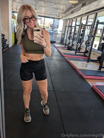 megnfi / megnfit nude photo #18