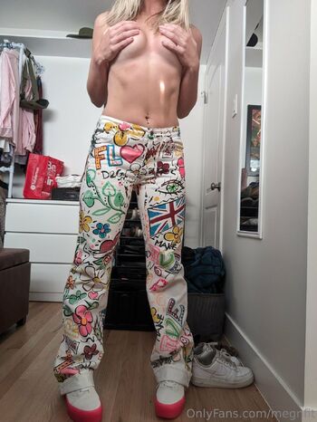 megnfi / megnfit nude photo #25