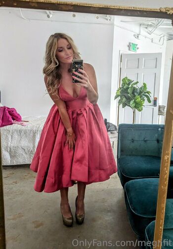 megnfi / megnfit nude photo #32