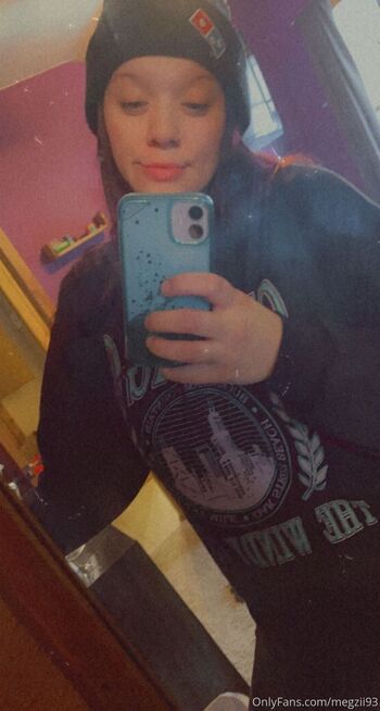 Melody Moo / megzii93 nude photo #38