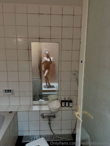 Mei Matsumot / meimatsumoto / meimeimeimeow nude photo #5