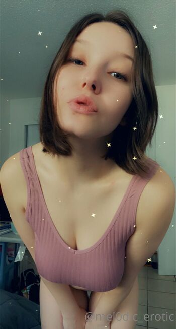 Melod / mel0dic nude photo #6