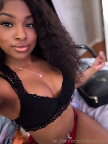 Cakes / melanincakes nude photo #6