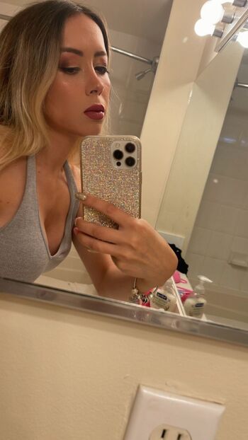 Melanie ᴏɴ ғɪʀᴇ / melanyonlyme nude photo #18