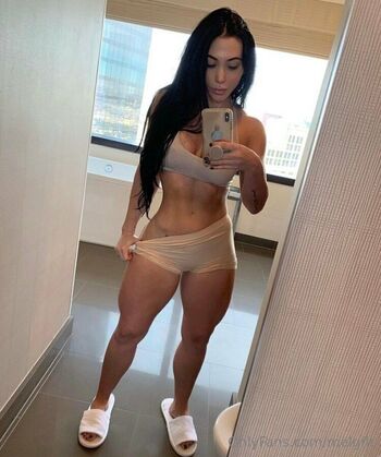 Mel G / melgfit nude photo #4