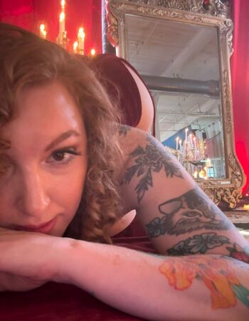 Melody Augus / melodyaugust nude photo #3