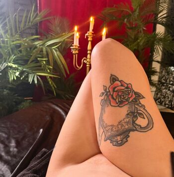 Melody Augus / melodyaugust nude photo #5