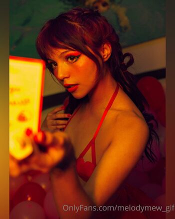 Melody Mew / melodymew_gif nude photo #10