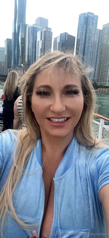 Melony Melon / melonymelonsxxx nude photo #25