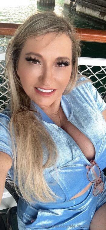 Melony Melon / melonymelonsxxx nude photo #26