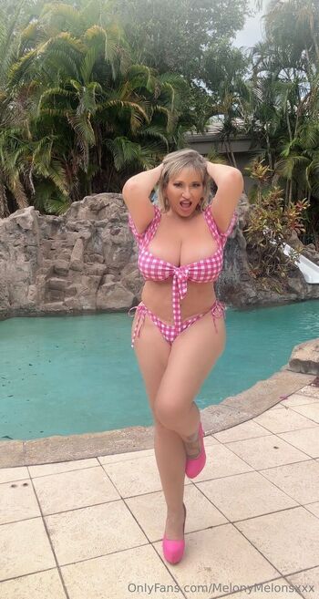 Melony Melon / melonymelonsxxx nude photo #39