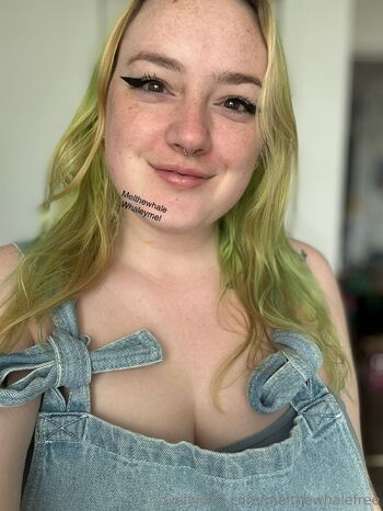 Mel Free Page / melthewhalefree / whaleymel nude photo #4