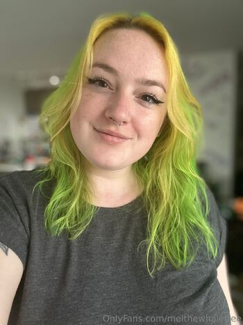 Mel Free Page / melthewhalefree / whaleymel nude photo #11