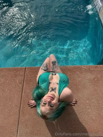 Jaz / meowburst nude photo #4