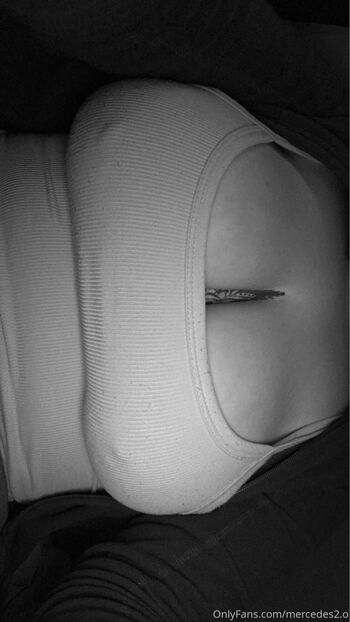 Mercede / mercedes2.o nude photo #14