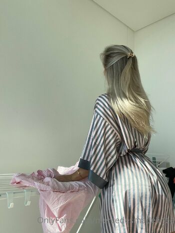 Madeline / mercedesmadelinee nude photo #15