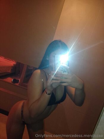 Mercedes / mercedess.mendozaa nude photo #25