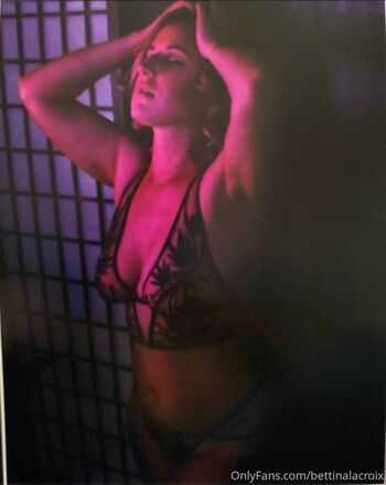 Rae of Sunshine / merfaebaerae nude photo #13