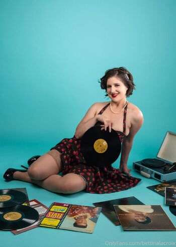 Rae of Sunshine / merfaebaerae nude photo #24