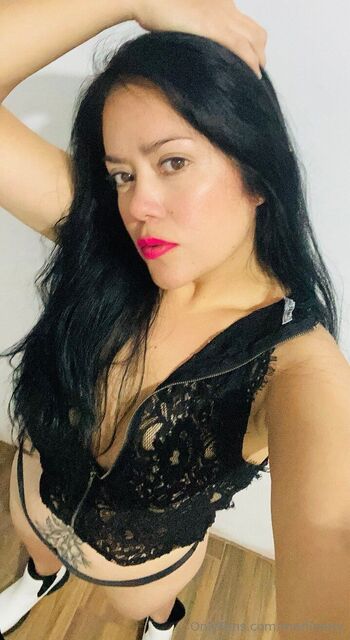 Merlinari / merlinariv nude photo #5